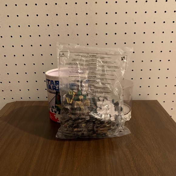 🧩 2008 HASBRO STAR WARS YODA FIGURE & PUZZLE - BRAND NEW 🧩 - Picture 7 of 9